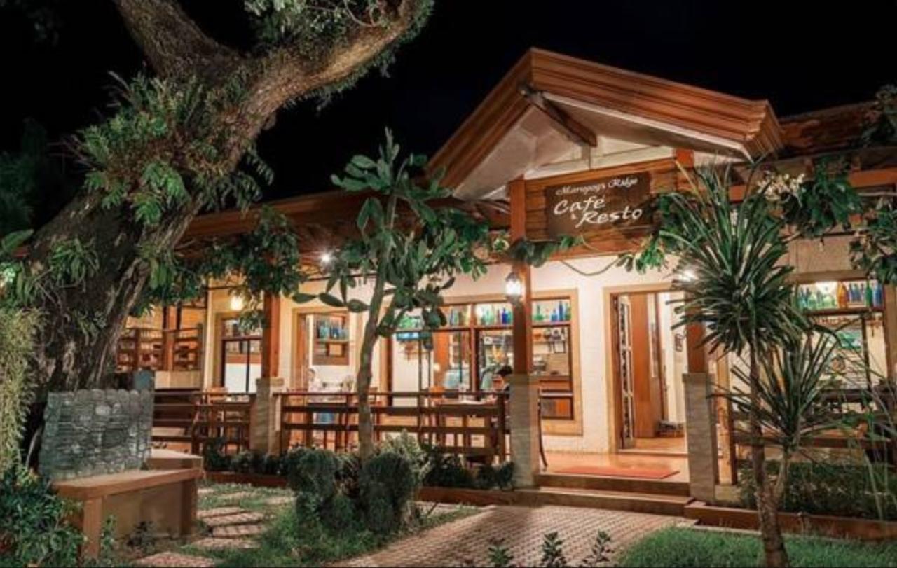 Maruyog'S Ridge Convention Center Hotel Кесон Сити Екстериор снимка